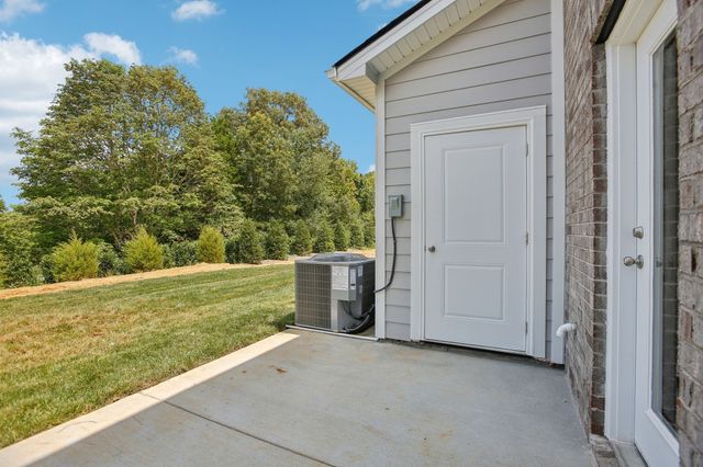 7163 Cedarcrest Ct, Fairview, TN 37062