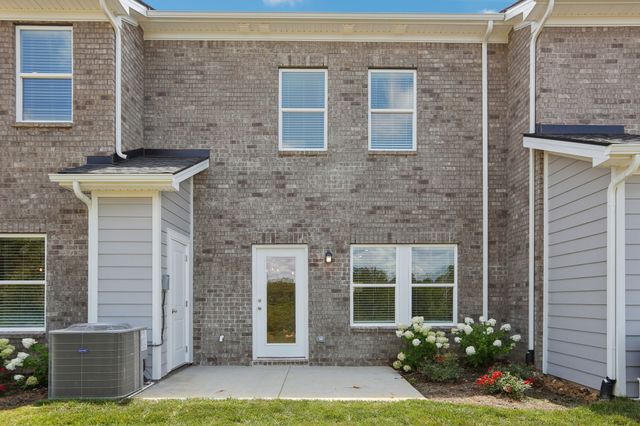 7163 Cedarcrest Ct, Fairview, TN 37062