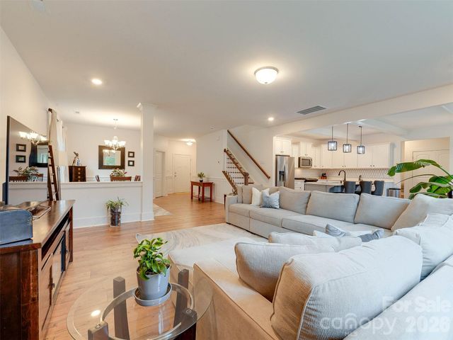 1928 Thoreau Way, York, SC 29745