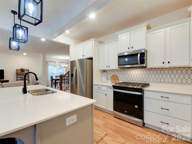 1928 Thoreau Way, York, SC 29745