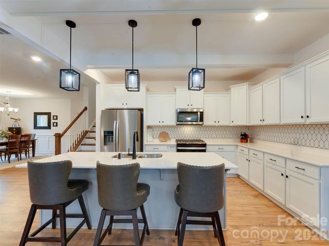 1928 Thoreau Way, York, SC 29745