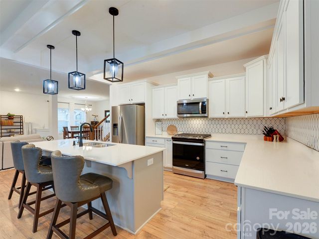 1928 Thoreau Way, York, SC 29745