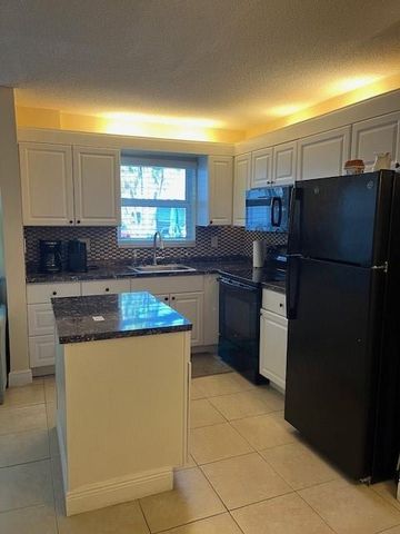 1351 N 12th Ct 9A, Hollywood, FL 33019