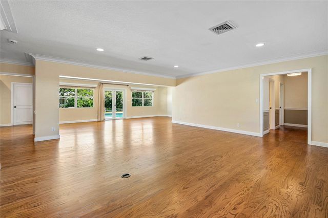 976 SW Mulberry Way, Boca Raton, FL 33486