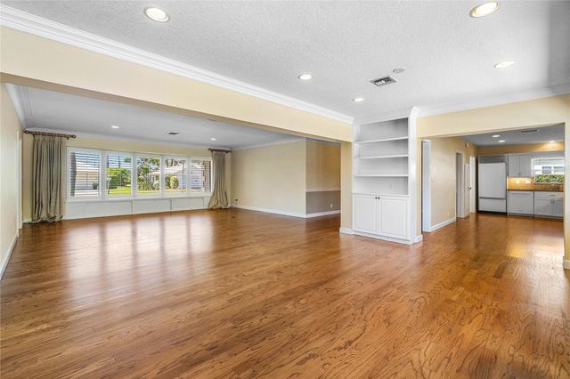 976 SW Mulberry Way, Boca Raton, FL 33486