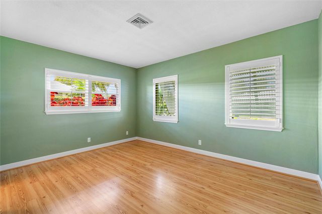 976 SW Mulberry Way, Boca Raton, FL 33486