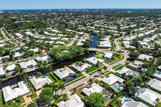 976 SW Mulberry Way, Boca Raton, FL 33486