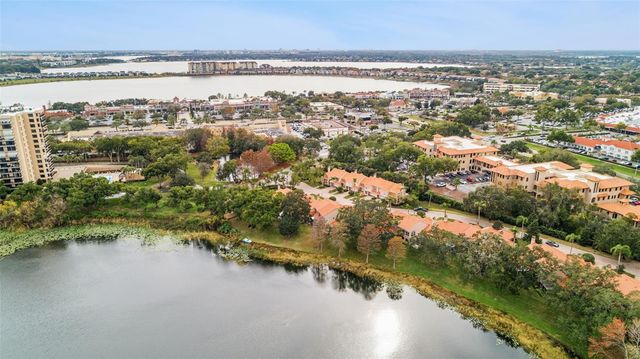 7578 SOMERSET SHORES COURT, Orlando, FL 32819