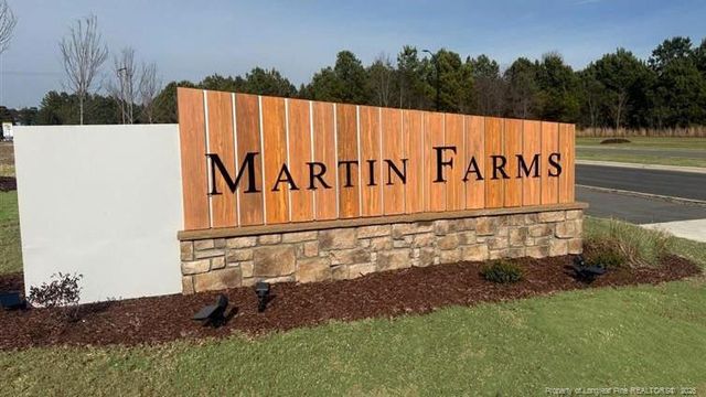 1024 Martin Farms Boulevard, Aberdeen, NC 28315