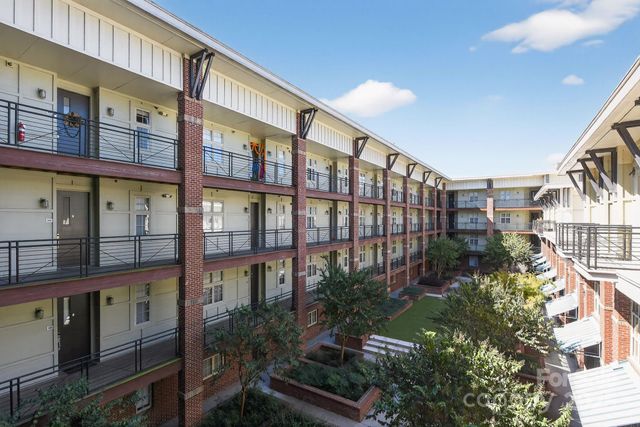 1101 W 1st Street 309, Charlotte, NC 28202