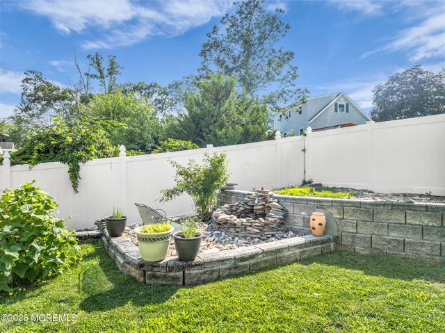 969 Stafford Drive, Toms River, NJ 08753