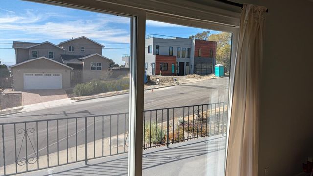 1187 Overlook Avenue, Hayward, CA 94542