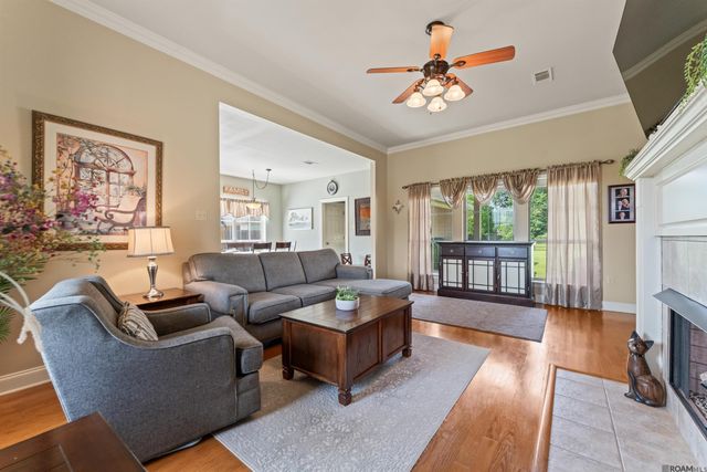 2455 Shady Bend Ct, Zachary, LA 70791