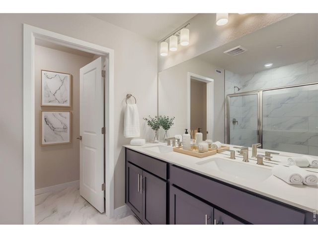 2846 Bear Springs Cir, Longmont, CO 80503