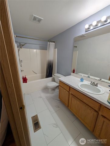 15730 91st Way SE, Yelm, WA 98597