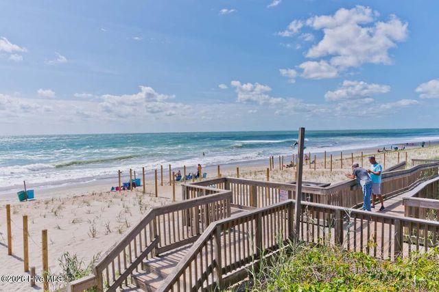 9201 Coast Guard Road F 210, Emerald Isle, NC 28594