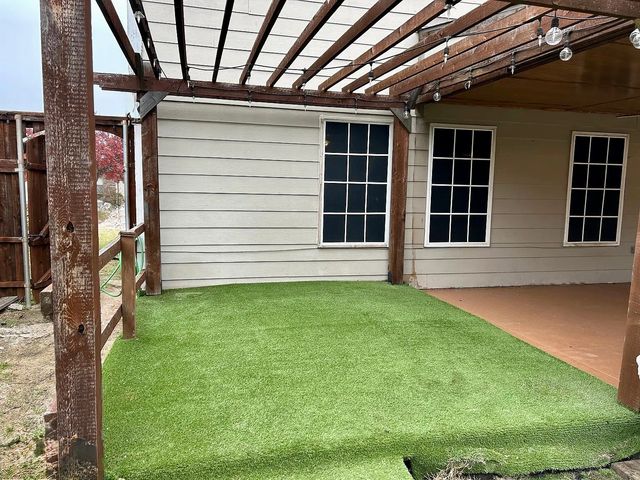 2752 Peach Drive, Little Elm, TX 75068