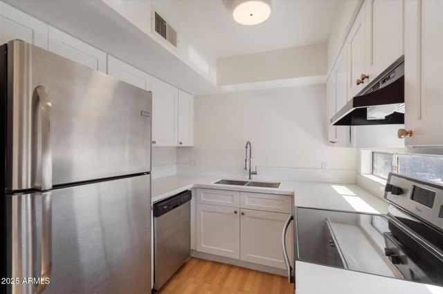 2673 E OAKLEAF Drive, Tempe, AZ 85288