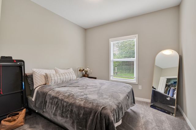 9914 Marnewood Drive, Johnston, IA 50131