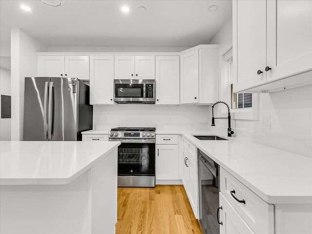 3 Wisteria Street 2, Salem, MA 01970