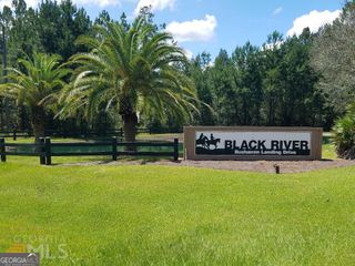 559 Lake Deborah Drive, Folkston, GA 31537