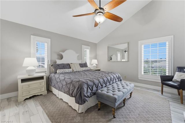 858 SE 1st TER, Cape Coral, FL 33990