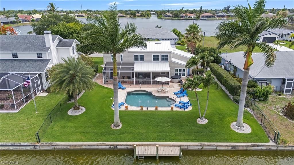 858 SE 1st TER, Cape Coral, FL 33990