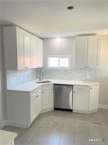 10 Treadwell Street, West Haven, CT 06516