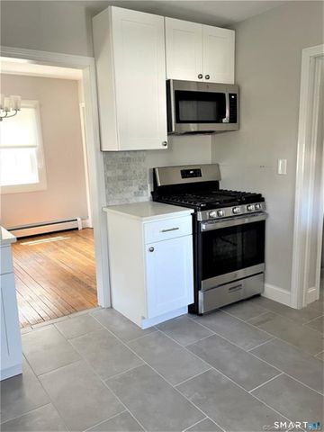 10 Treadwell Street, West Haven, CT 06516