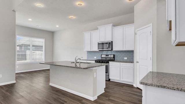 1180 Courteous Creek Drive, Montgomery, TX 77316