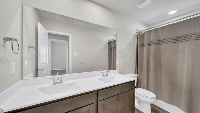 1180 Courteous Creek Drive, Montgomery, TX 77316