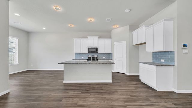 1180 Courteous Creek Drive, Montgomery, TX 77316