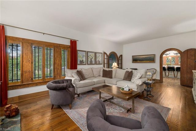 7 Mock Street, Thomasville, NC 27360