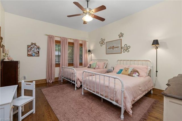 7 Mock Street, Thomasville, NC 27360