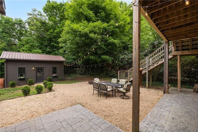7 Mock Street, Thomasville, NC 27360