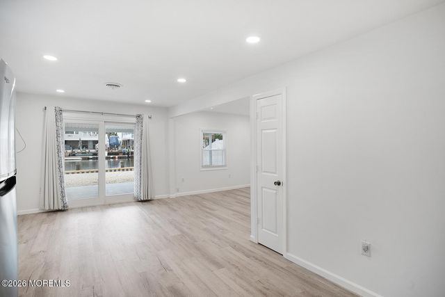 103 S Binnacle Drive, Little Egg Harbor, NJ 08087