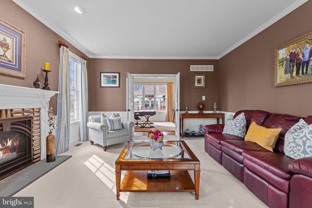 1100 PINEVILLE RD, New Hope, PA 18938