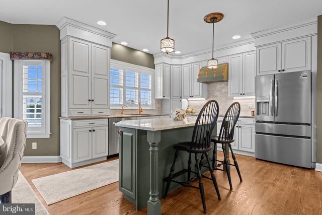 1100 PINEVILLE RD, New Hope, PA 18938