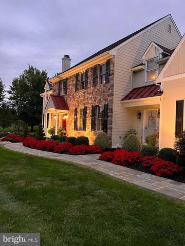 1100 PINEVILLE RD, New Hope, PA 18938