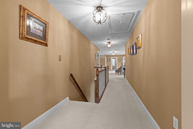 1100 PINEVILLE RD, New Hope, PA 18938