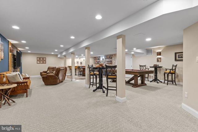 1100 PINEVILLE RD, New Hope, PA 18938