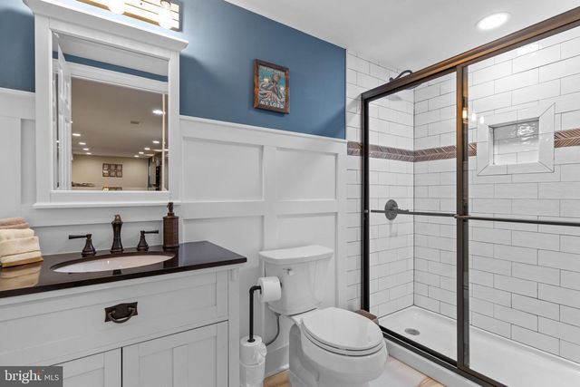 1100 PINEVILLE RD, New Hope, PA 18938