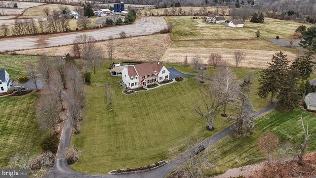 1100 PINEVILLE RD, New Hope, PA 18938