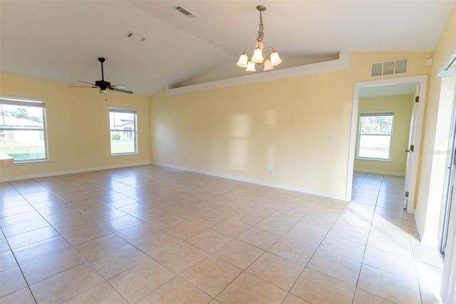 24 PECAN PASS TRAIL, Ocala, FL 34472