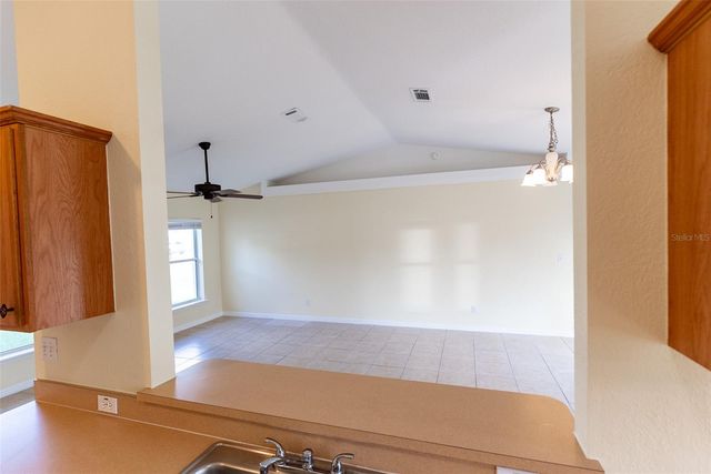 24 PECAN PASS TRAIL, Ocala, FL 34472