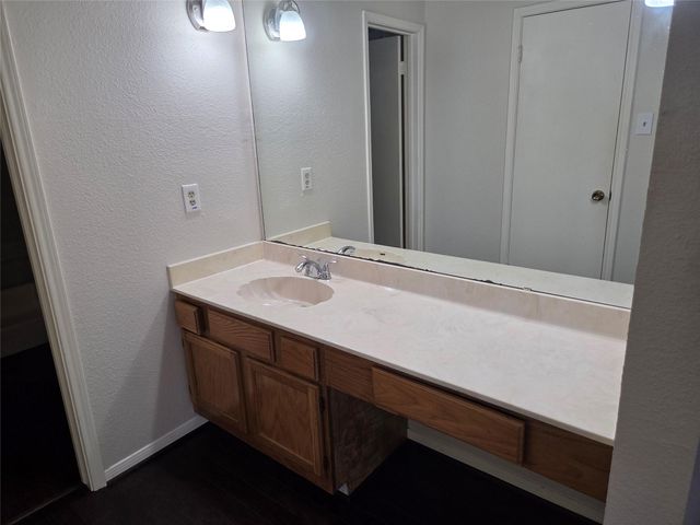 3780 Tanglewilde Street 106, Houston, TX 77063