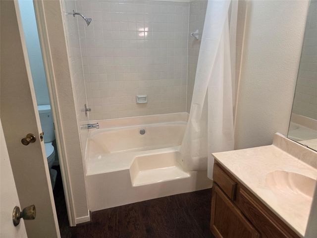 3780 Tanglewilde Street 106, Houston, TX 77063