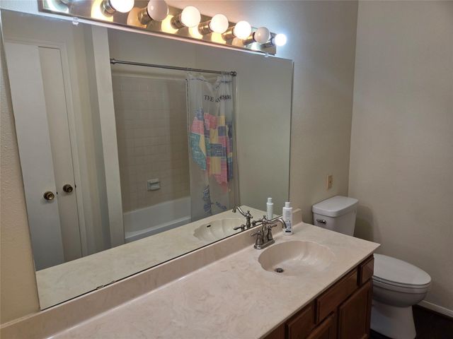 3780 Tanglewilde Street 106, Houston, TX 77063