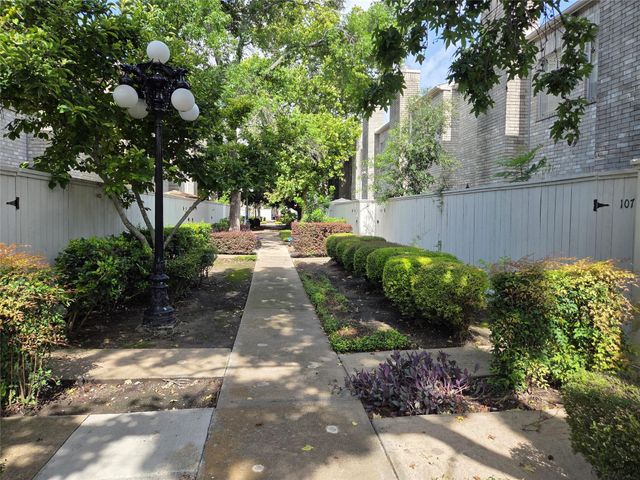 3780 Tanglewilde Street 106, Houston, TX 77063