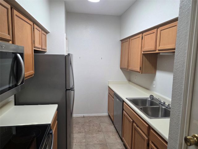 3780 Tanglewilde Street 106, Houston, TX 77063